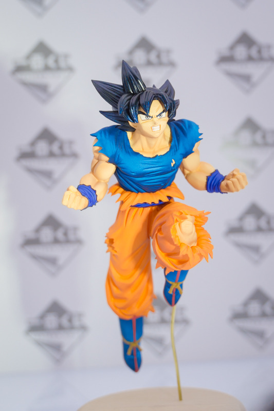 ワンフェス2019冬」ドラゴンボール、ワンピース、ヒロアカまで…少年