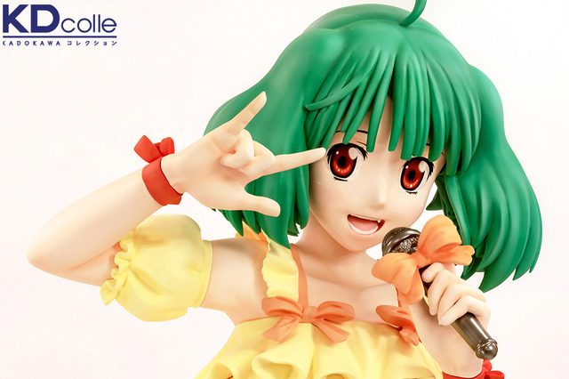 マクロスF」ランカ・リー、“星間飛行”衣装の等身大フィギュア登場