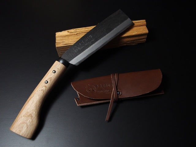 ゆるキャン△」リンちゃんのナタがグッズ化！鍛冶職人手がける本格派