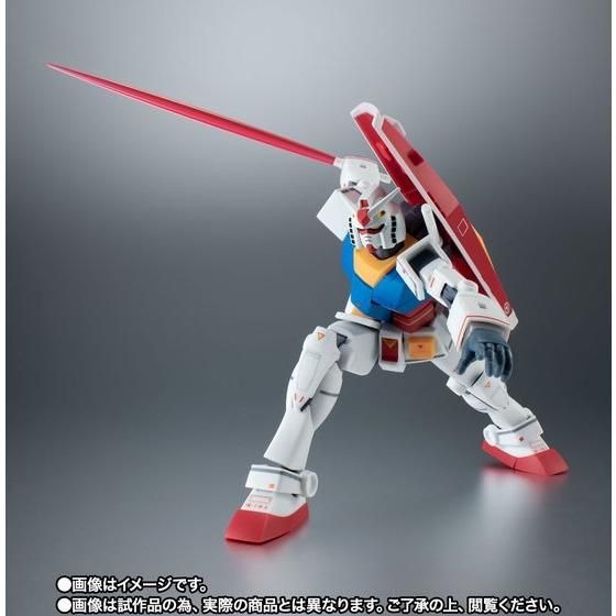機動戦士ガンダム」RX-78-2 ガンダム、リアルマーキング仕様の限定