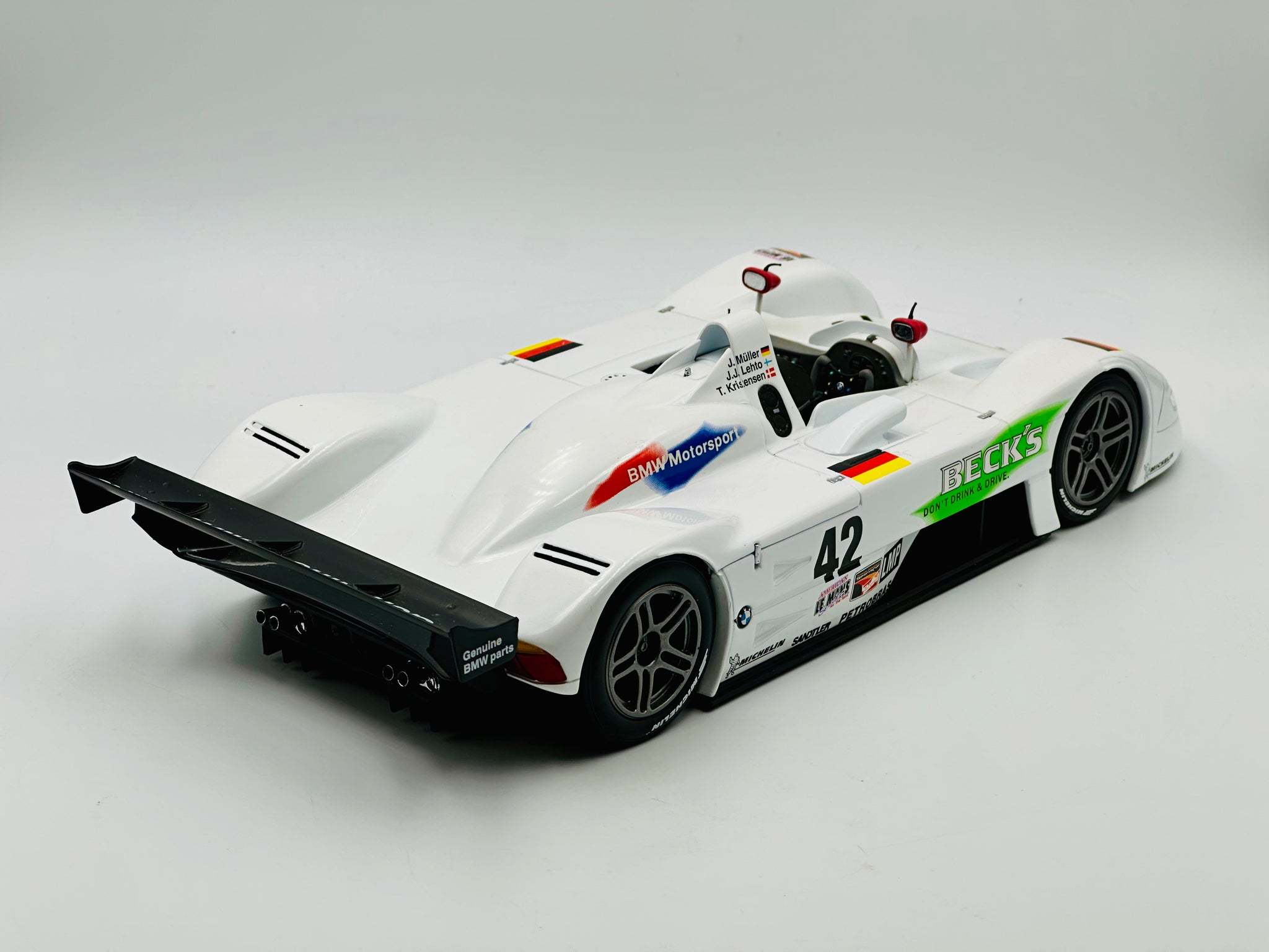 1:18 1999 Sebring 12 Hour Winner -- #42 BMW V12 LMR -- Kyosho