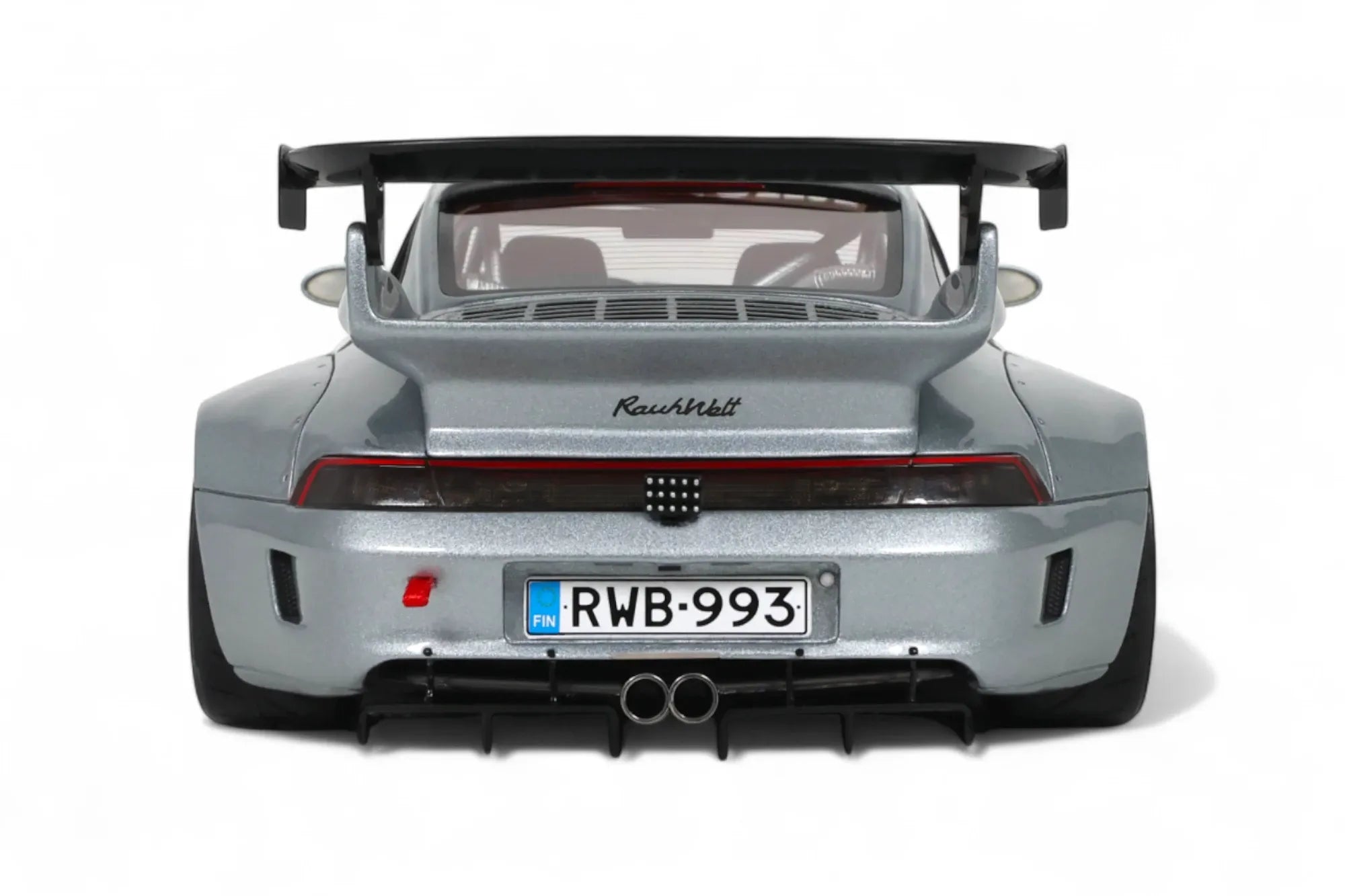 1:18 RWB 993 -- #27 Silver 