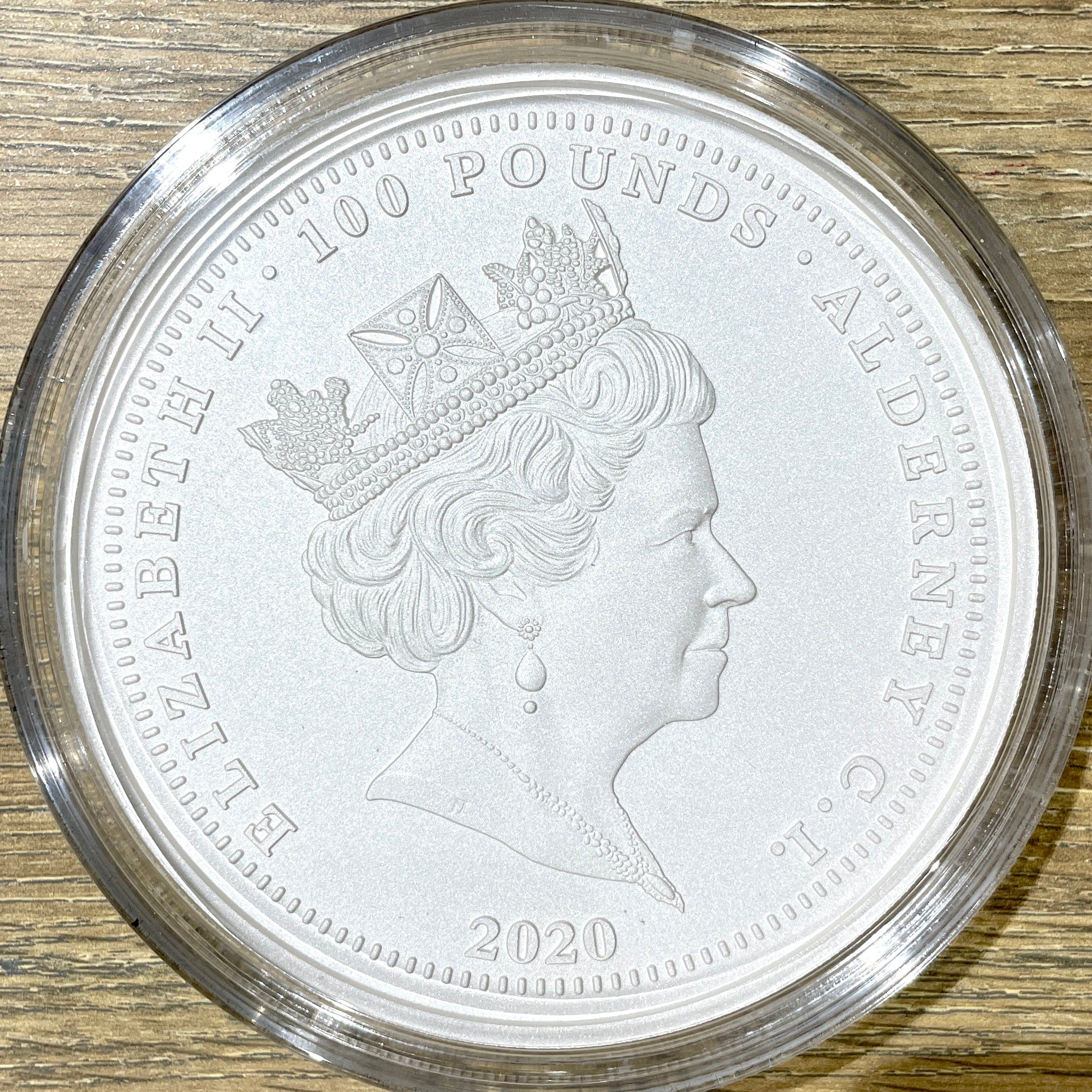 2020年 オルダニー スリーグレイセス 1キロ銀貨 マットプルーフ 未鑑定