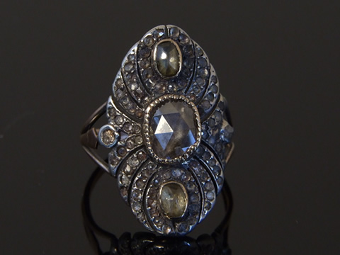 18世紀ダイヤモンドリング（シャンパンカラーダイヤモンド）