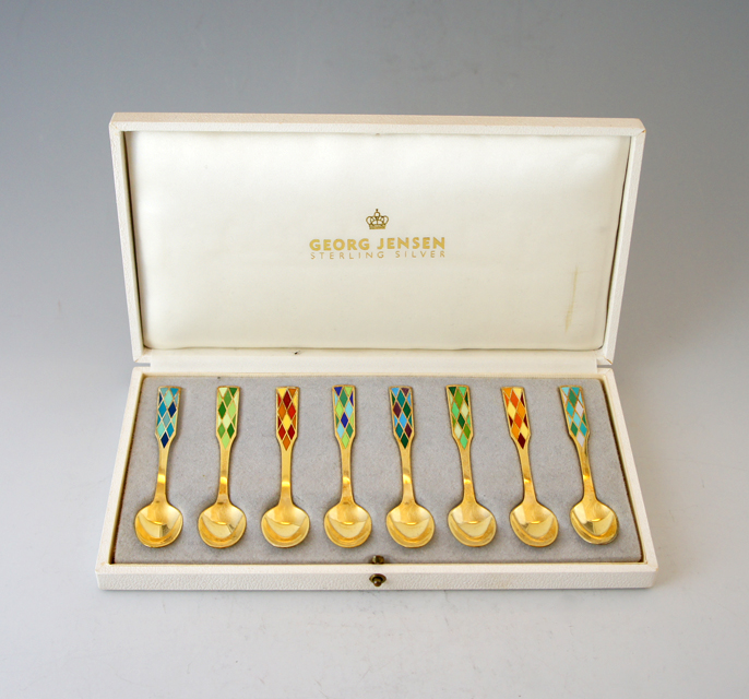 ジョージ・ジェンセン「箱入スプーン8本セット」《アンティックかとう》