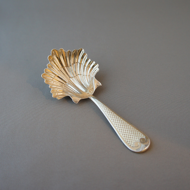 フランス「シェル型 ティーキャディースプーン」《アンティックかとう》
