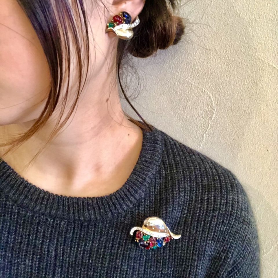 トリファリ「「フルーツサラダ」ブローチ＆イヤリング」《アンティック