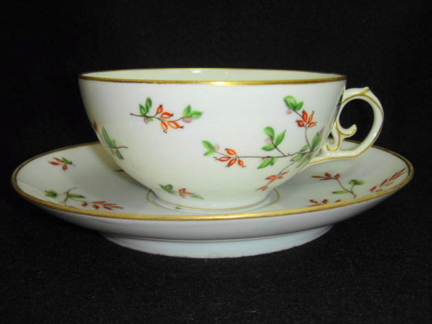 ドイツの名窯 ロイヤル・コペンハーゲンの アンティーク カップ