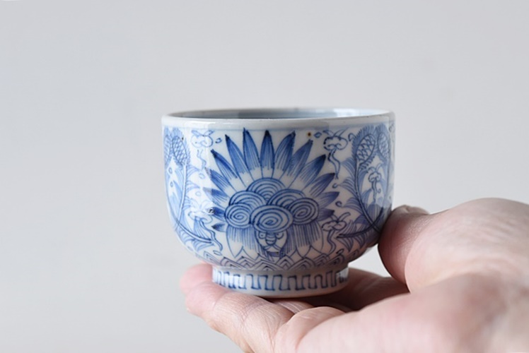 古伊万里 染付 線描き ころ茶碗 湯吞 ぐい吞み - 生活骨董と古布の