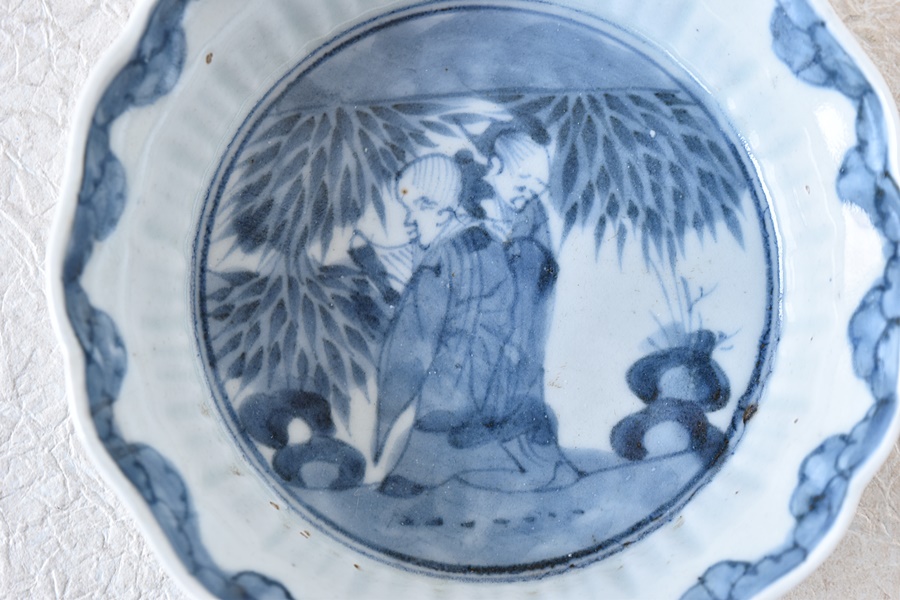 古伊万里 染付 竹林賢人図 輪花型膾皿 - 生活骨董と古布のアンティーク