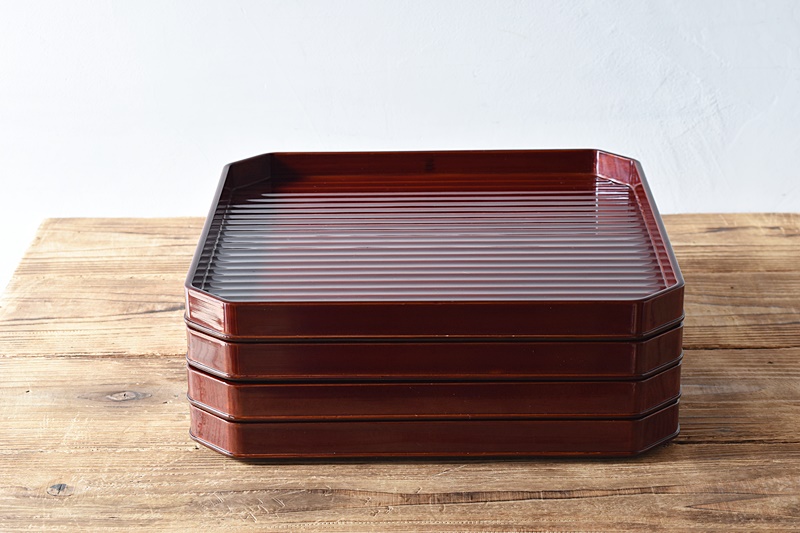 懐石料理道具 表阿弥 利休好真黒塗 会席家具 溜鉋目折敷 4客 - 生活