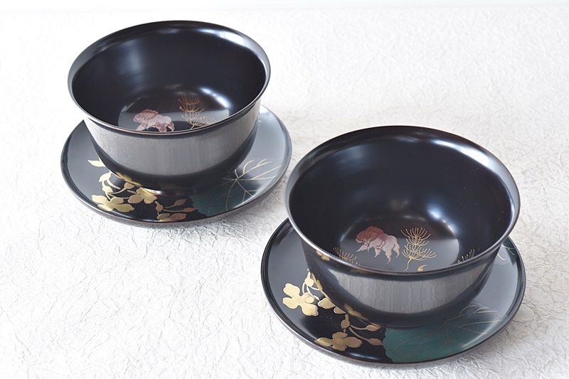 時代漆器 天然木製漆塗 金魚盛り上げ蒔絵 盃洗 皿付き 2客セット
