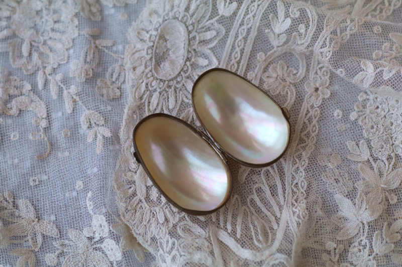 マザーオブパールのロザリオケース フランス アンティークストリュフ