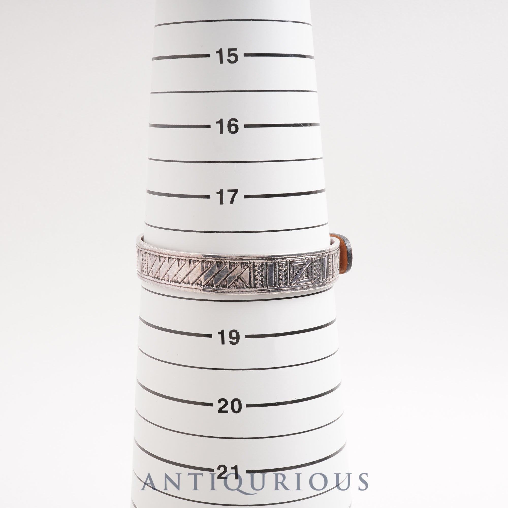 エルメス ブレスレット バングル トゥアレグ SV/レザー T5 | 東京銀座