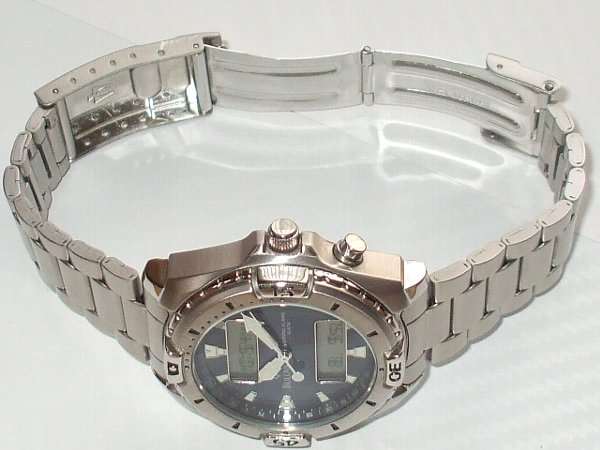 ブローバ BULOVA デジアナ クォーツ BOX・取説・ギャランティーカード