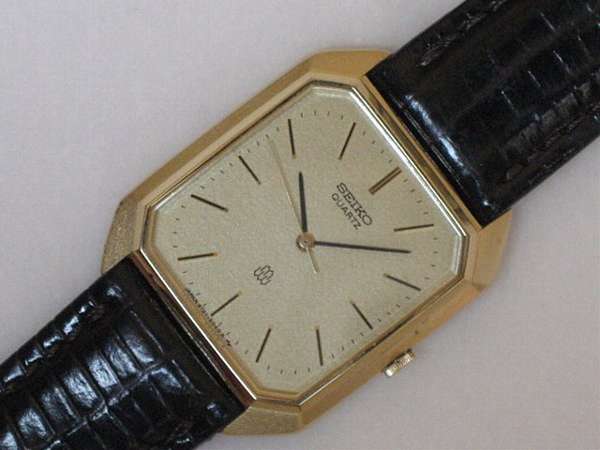 セイコー ツインクオーツ 9721-5040 薄型 スクエア型 ゴールド | アン