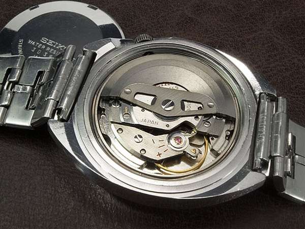 セイコー アドバン 9面カットガラス グリーン文字盤 | アンティー