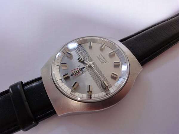 オメガ エレクトロニック f300 音叉時計 | アンティーウオッチマンは