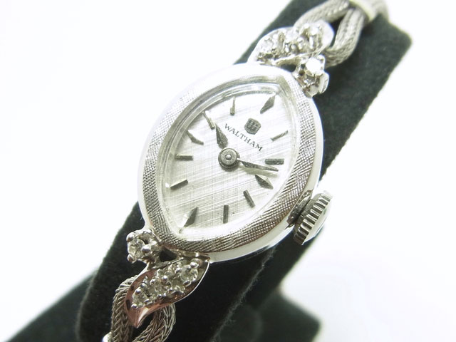 ウォルサム 7up ダブルネーム 手巻き式 ビンテージウォッチ | アン