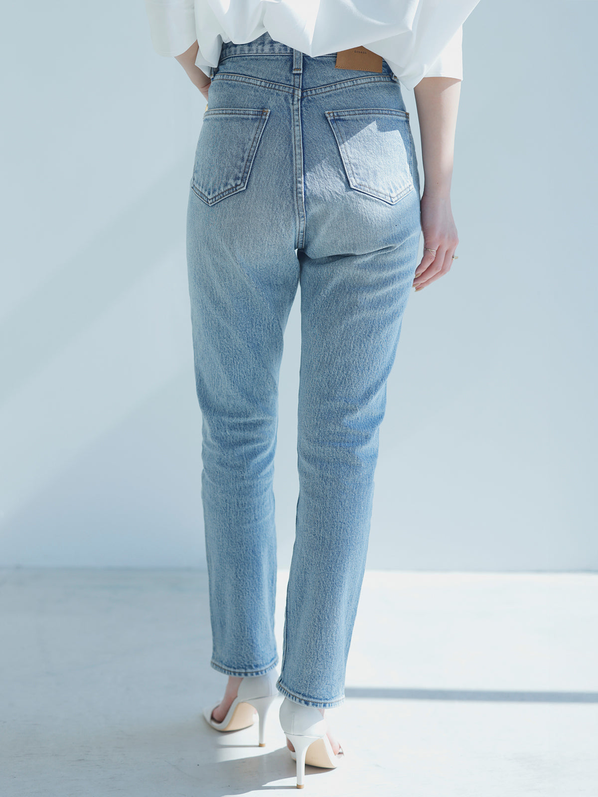 Slim straight denim