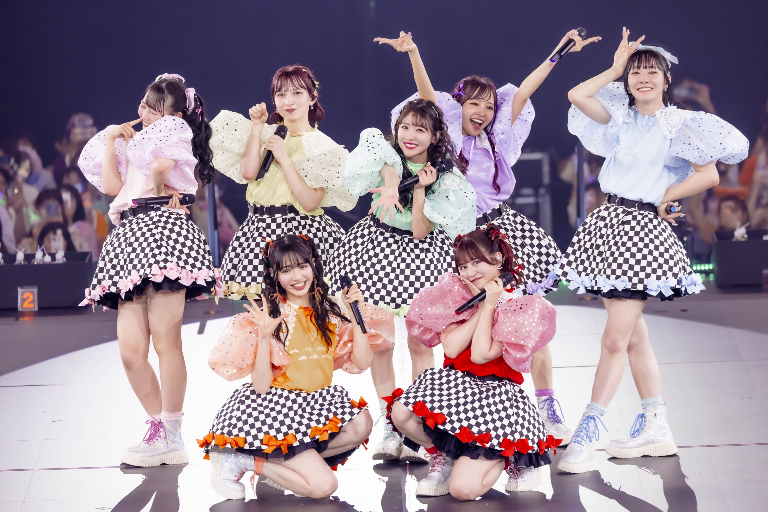 FRUITS ZIPPER、グループ結成2周年を記念した日本武道館公演2DAYSで