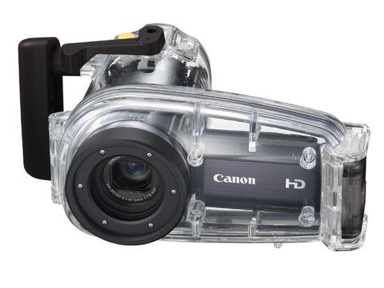 ASCII.jp：水深40m対応！ ビデオ用防水ケースWP-V1を触る (1/3)