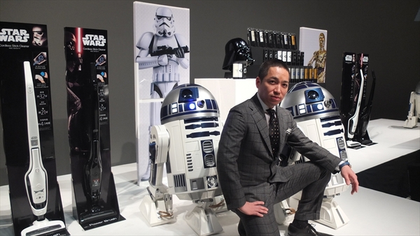 ASCII.jp：日本覚醒、R2-D2型冷蔵庫はとことんメイドインジャパン (1/2)