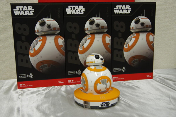 スマホで自在に動くスター・ウォーズ BB-8がメチャ楽しい - 週刊アスキー