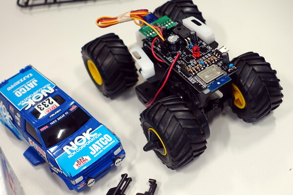 ASCII.jp：スマホで動くぞ！ あの「IoTミニ四駆」キットがついに発売