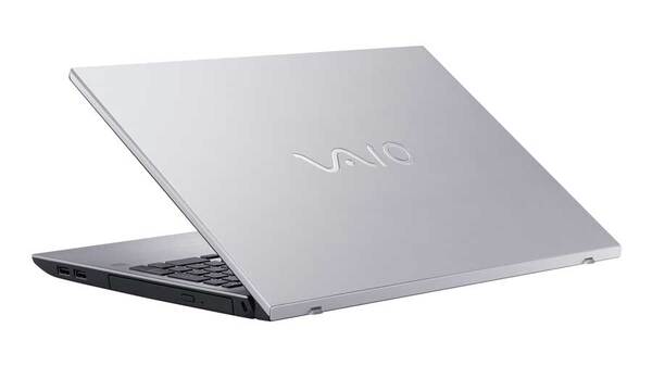 ASCII.jp：新「VAIO S15」「VAIO Pro PH」発表、第8世代6コアで従来比