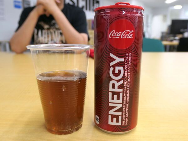 ASCII.jp：「コカ・コーラ エナジー」飲んだ！ガラナ風味がポイント