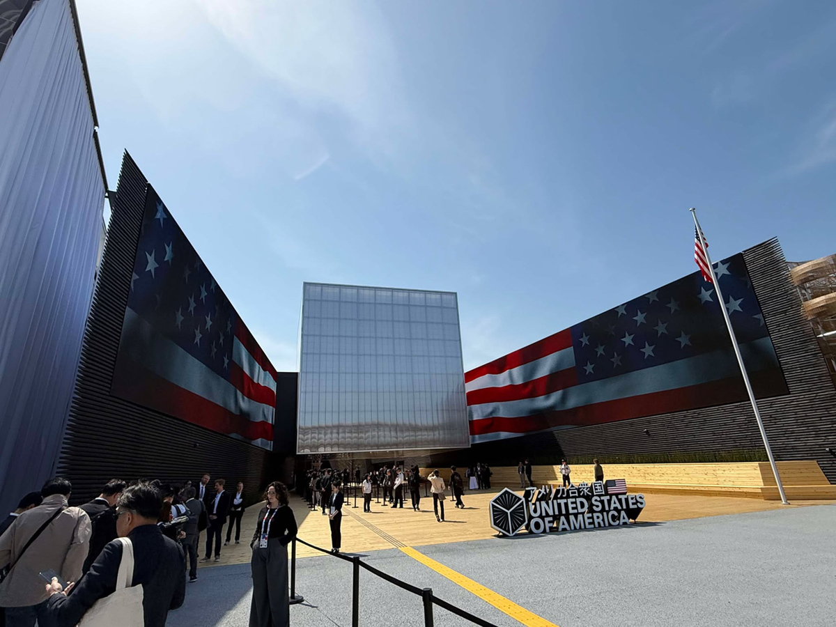 1970年の大阪万博で「月の石」を見られなかった筆者が、55年の時を超え