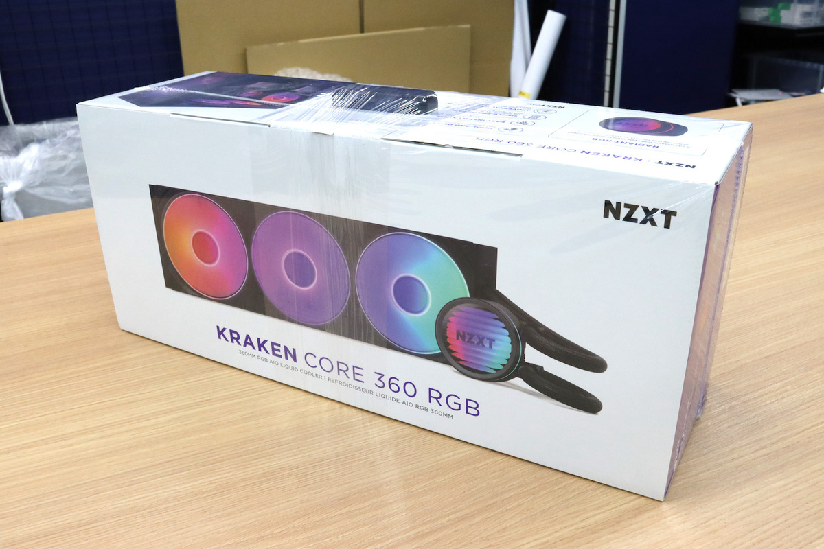シンプル、ゆえにスマートな一体型3連ファンを搭載するNZXT「Kraken