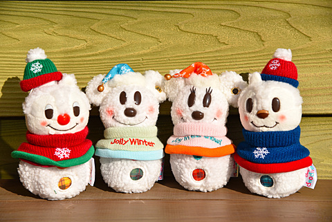 ふわふわスマイルがキュートな「Disney Sno Snow」やあったか心地よい