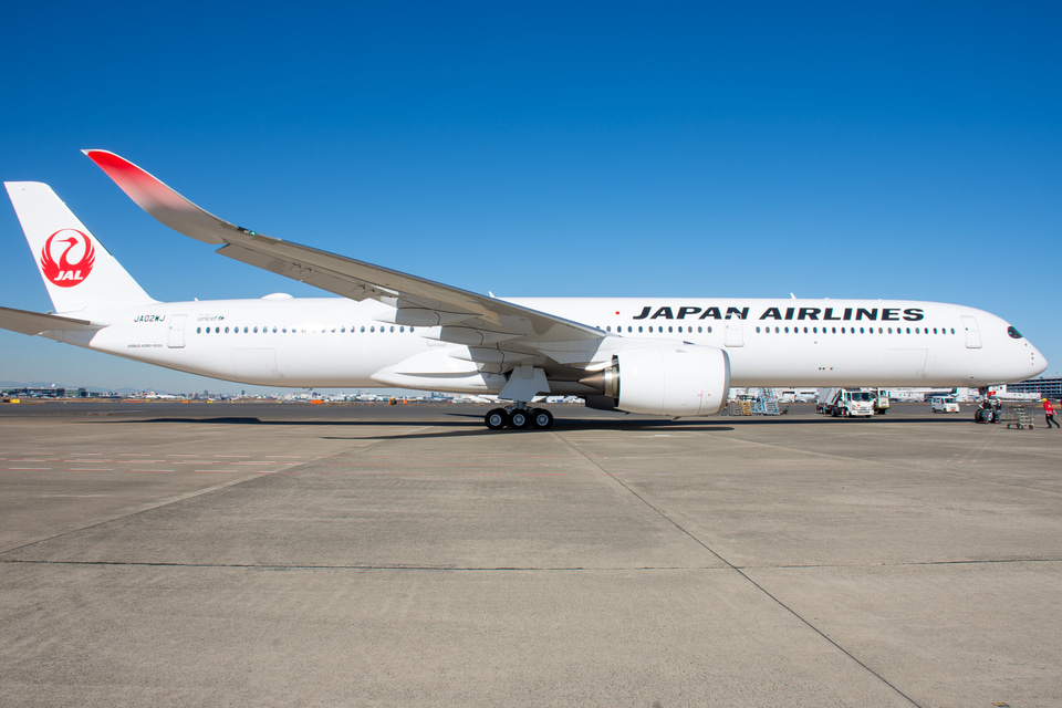 JALの新型機A350-1000、2号機が羽田にやってきた！ - トラベル Watch