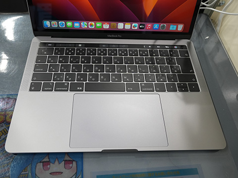 MacBook Pro 2019の13インチモデルが52,800円、16インチモデルは79,800