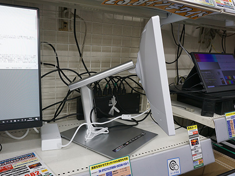 タッチ操作対応の21.5型フルHDモニターがTSUKUMOに入荷、JAPANNEXT製