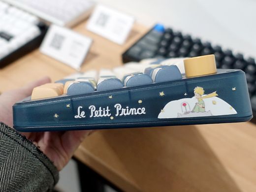 星の王子さま × IQUNIXコラボの有線/無線キーボードが2製品、Little