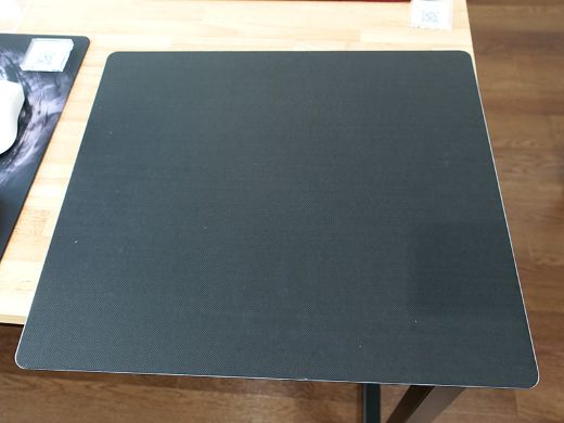 超低摩擦なガラス製マウスパッド「Tekkusai Phantom」 - AKIBA PC Hotline!