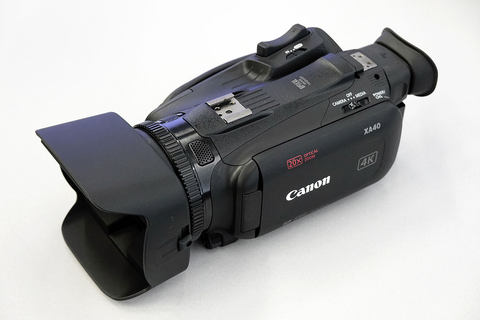 キヤノン、1型センサー+光学15倍ズームの4Kビデオカメラ「XA55」。直販