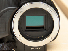 ソニー、Eマウントのハンディカム「NEX-VG10」を国内発売 - デジカメ