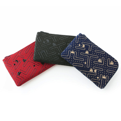 パックマン35周年記念コラボ「甲州印伝×PAC-MAN」発売 - GAME Watch