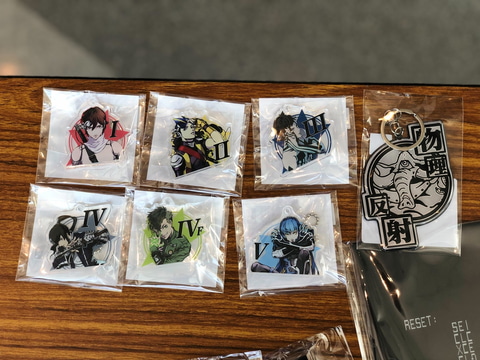 真・女神転生 30周年感謝祭」グッズフォトレポート！ 特典原画プリント