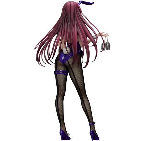 44cmの大型フィギュア「スカサハ 刺し穿つバニーVer.」がAmazonで33