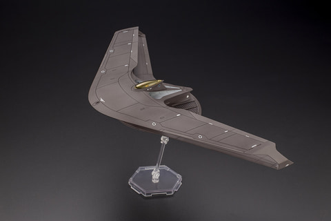 コトブキヤ、「エースコンバット」シリーズ新作プラモ「CFA-44」を発表