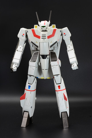 レビュー】「DX超合金 VF-1J対応アーマードパーツセット」フォト