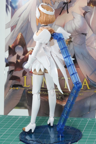 レビュー】「アルカナディア ルミティア」レビュー 有機的な翼に鎧や