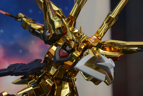 特別企画】【魂ネイションズ撮り下ろし】金色に輝く機体！ 「METAL
