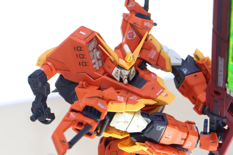 特別企画】【ガンダムベース撮り下ろし】「FULL MECHANICS 1/100