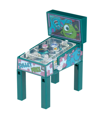 盤面のボールを弾いて遊べる！ ガチャ「ピクサーキャラクター ピン